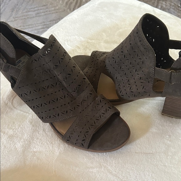 Seychelles Brown Heeled Boots - Picture 1 of 1